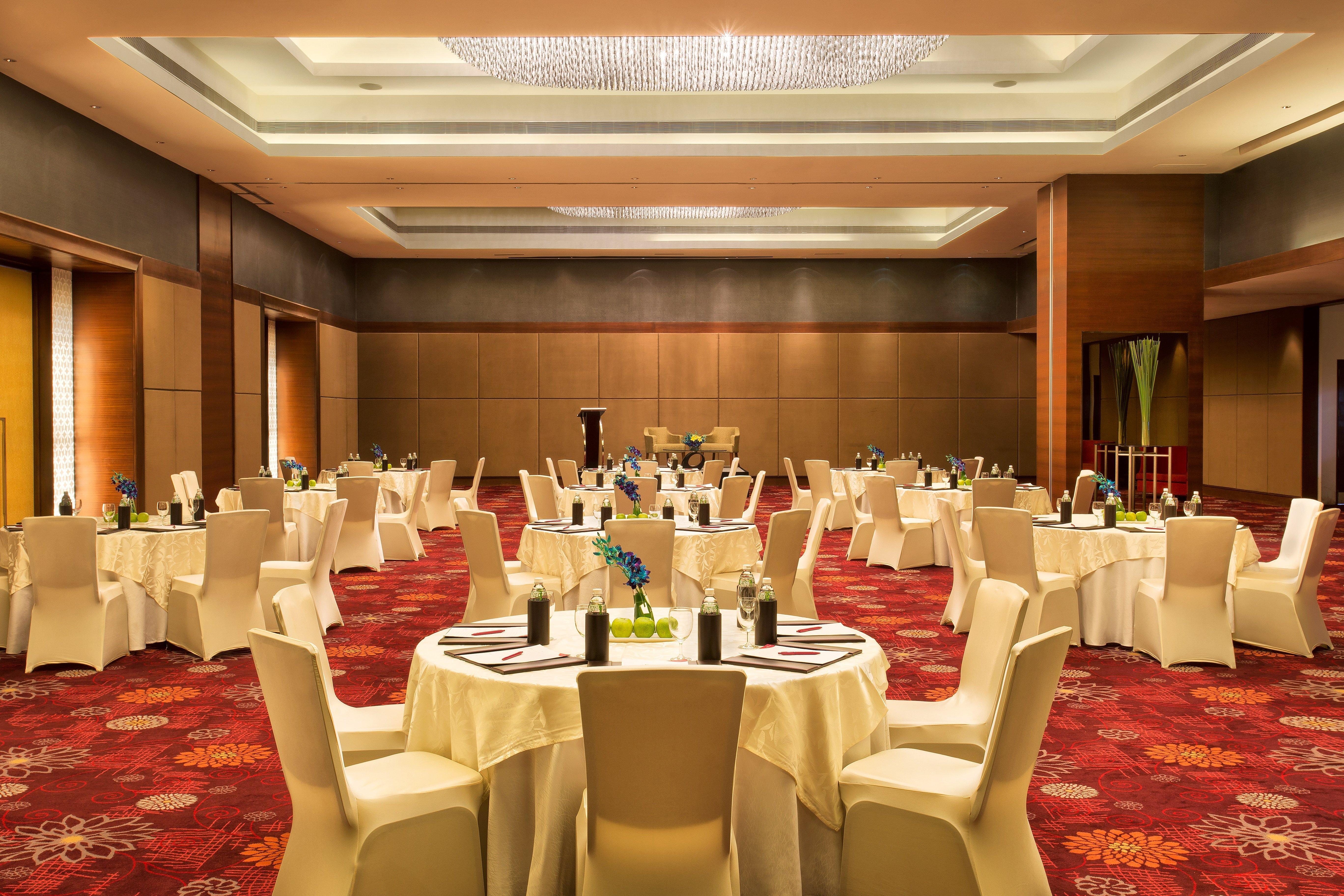 Crowne Plaza Ahmedabad City Centre By Ihg Экстерьер фото